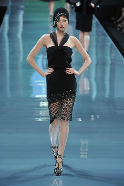 Look 5